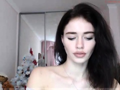 brunette-amateur-webcam-teen-exposed