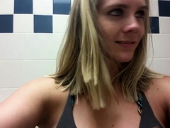 amateur-blonde-teen