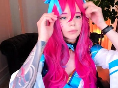 Hot Amateur Webcam Teen Masturbates For Their Fans