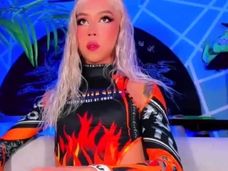 Amateur Blonde Teen Intense Masturbation HD