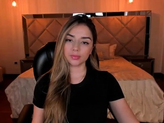 Hot Blonde Babe Solo Masturbation