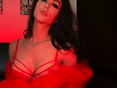 love-chat-big-boobs-brunette-masturbating-for-cam