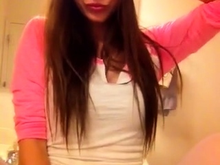 Brunette Solo Webcam Masturbation