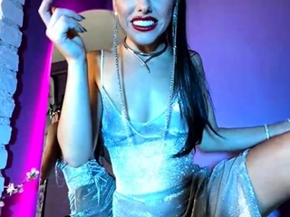 Small tit brunette banged on the floor