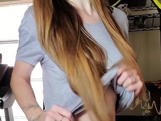 Brunette Solo Webcam Masturbation