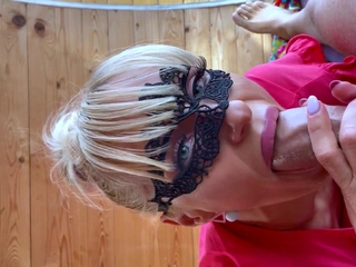 Hot amateur blonde blowjob in HD