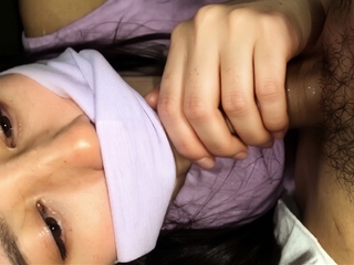 Amateur Asian College Teen Gives Blowjob