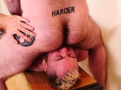 BAREBACKTHATHOLE Jeremy Feist Hooks Up With Zack Acland